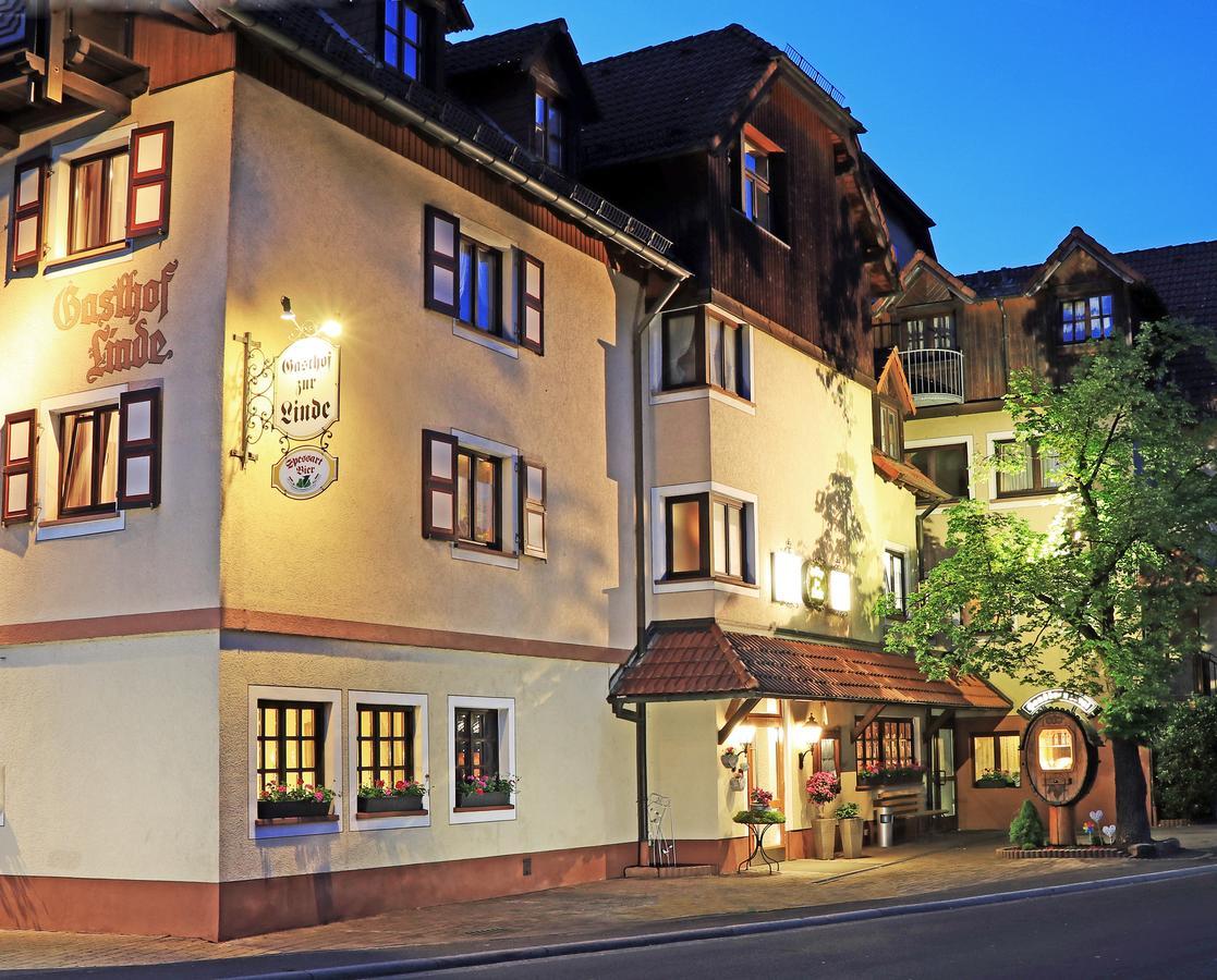 Landgasthof Zur Linde Heimbuchenthal Buitenkant foto